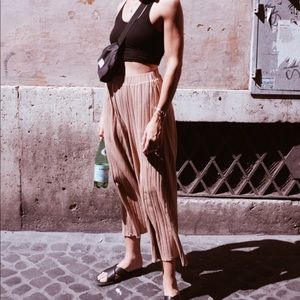 Callahan Wide Leg High Waisted Ribbed Knit Bo Pant in Camel